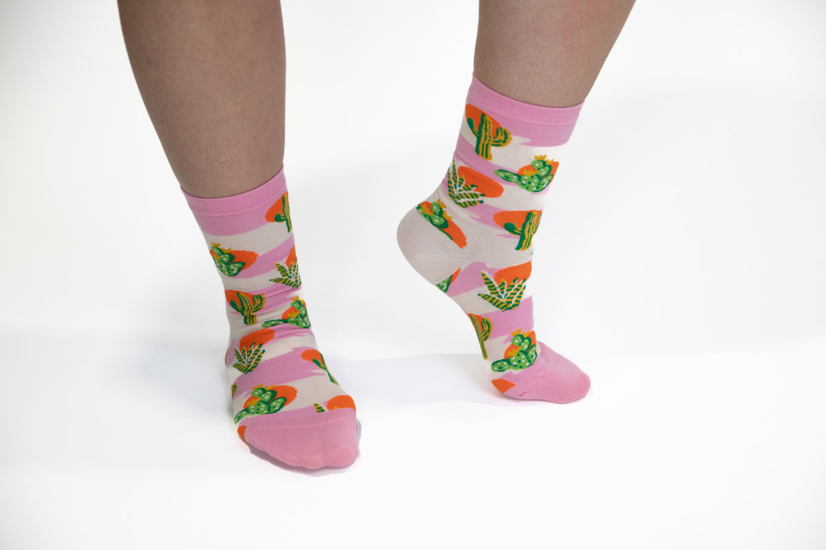 Cactus Sunset Crew Socks - Women&#39;s