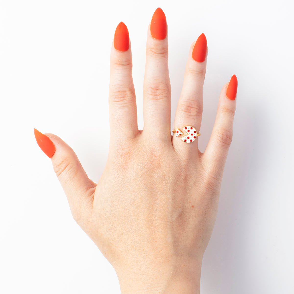 TR066 - Pizza cut diamond ring/Round invisible set piecut ring – Trinity  Designer Jewel